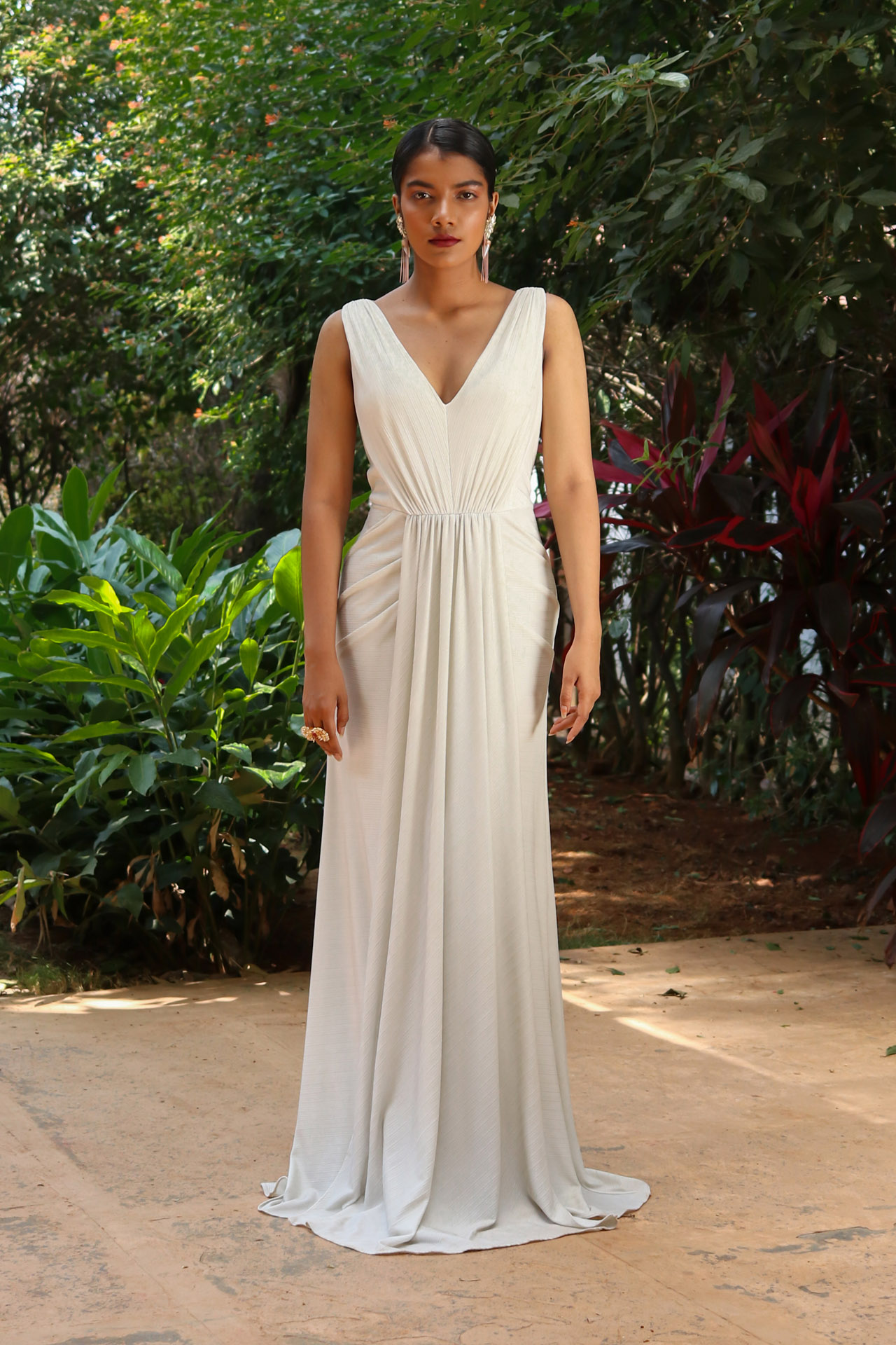 4. ADRIANA PAPELL IVORY GOWN