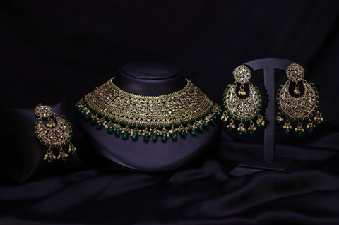 Golden Antique Necklace Set