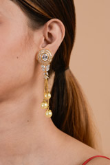 Zircon Stone Studded Earrings_DTR3142