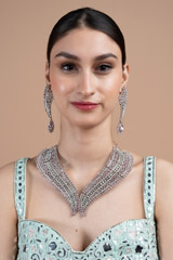 White And Pink Sheet Necklace