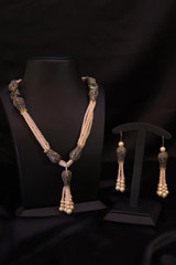 Peach Moti Necklace Set