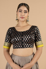 Black Brocade With RedDSC07266