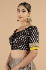 Black Brocade With RedDSC07267