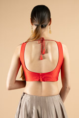 Red Sleeveless BlouseDSC08571