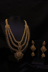 Golden Antique Necklace Set