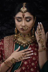 Antique Bridal Set_SUB1585