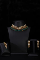 Green And Golden Necklace Set