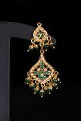 White And Green Necklace SetIMG_9982