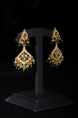 White And Green Necklace SetIMG_9984