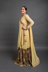 Gold Anarkali Set_DSC5113-Edit