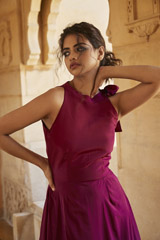 Magenta Sleeveless Gown2
