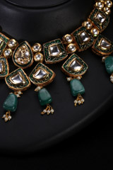 Green And Gold Necklace SetIMG_0828