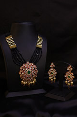 Black Multi String Beaded Necklace Set