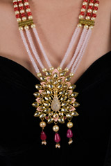 Pink and Red Kundan Necklace_DTR3617