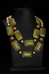 Pearl And Stone NecklaceIMG_0139