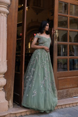 Swaroski Offshoulder GownDSC06796