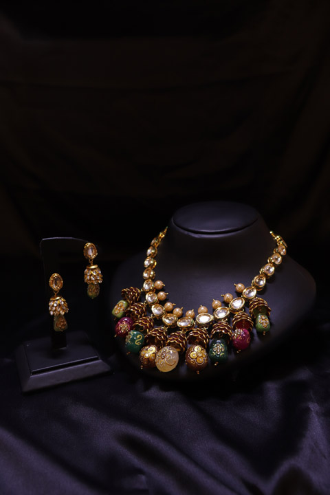 Grape Beads Kundan Necklace