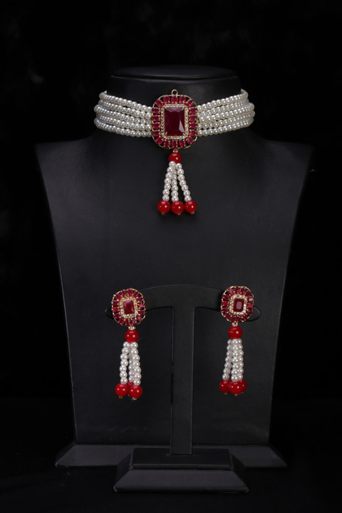 Choker with Ruby Pendant Set