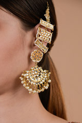 Kundan And Pearl Chandbali Set_DTR3908