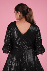 Black Sheeted Gown With BowDSC01486