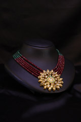 Red and Green String Necklace Set