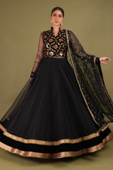 Black Embroidered Anarkali SetDSC00133