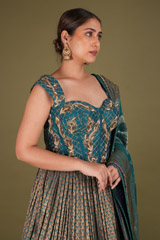 Lehenga With Peplum  Top And DupattaDSC02618
