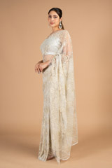 Chantilly lace sareeDSC08382