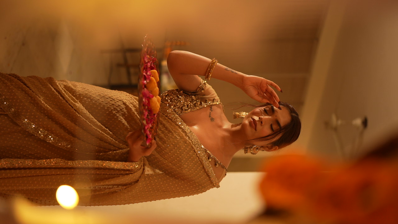 Golden Dot Saree Set