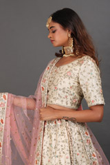 Cream Thread And Sequin LehengaIMG_9127