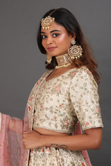 Cream Thread And Sequin LehengaIMG_9128