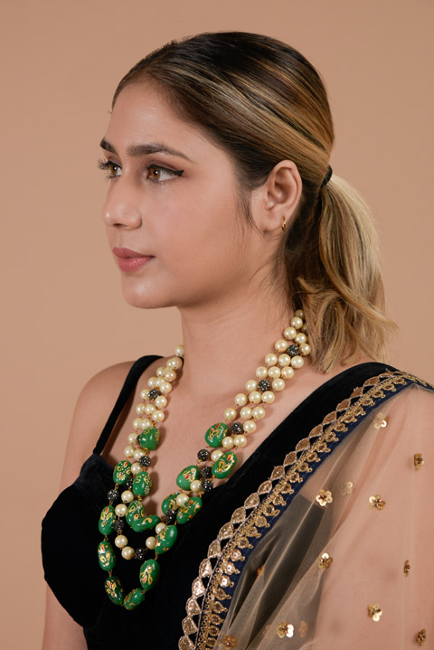 Green and White Pearl Necklace_DTR3514