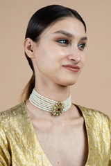 Pearl Choker NecklaceDSC09207