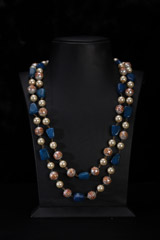 Blue And White Layered Necklace3563_video