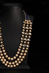 Kundan And Pearl NecklaceIMG_1055