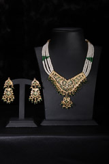 Pearl String Jadau Necklace Set
