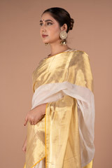 Cotton Saree With broad Gold BorderDSC09815