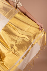 Cotton Saree With broad Gold BorderDSC09822