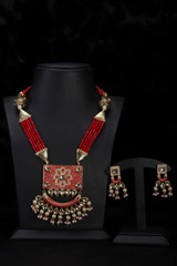 Square Pendant Necklace set3600_video