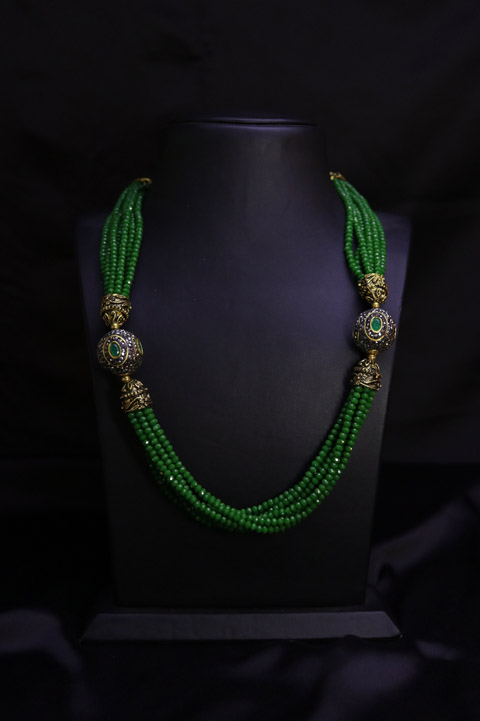 Bottle Green Necklace Set