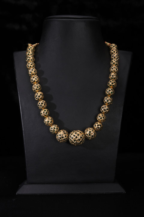 Jadau Gold Beaded Mala