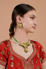 Golden Jadau Necklace Set_DTR3374