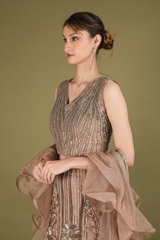 Hand Embroidered LehengaDSC02154