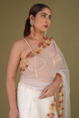 Two Tier Rosette Sari And BustierDSC09336