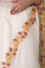 Two Tier Rosette Sari And BustierDSC09340