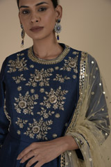 Blue Floral Motif Anarkali_DTR9448