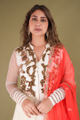 Off White AnarkaliDSC08160