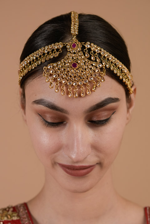 Kundan And Stones Mathapatti