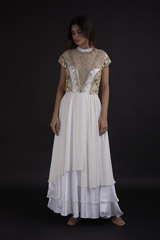 White High Collar Layered Gown_DTR9167