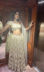 Ivory Scallop Lehenga1